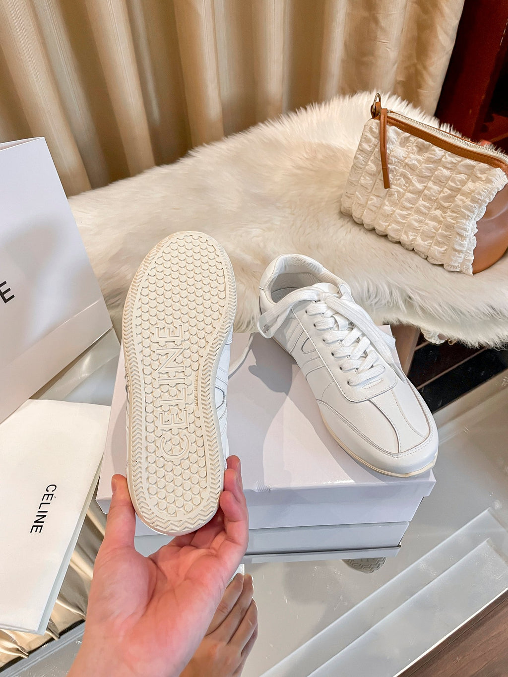 Z1N285N2  Popular sneakers