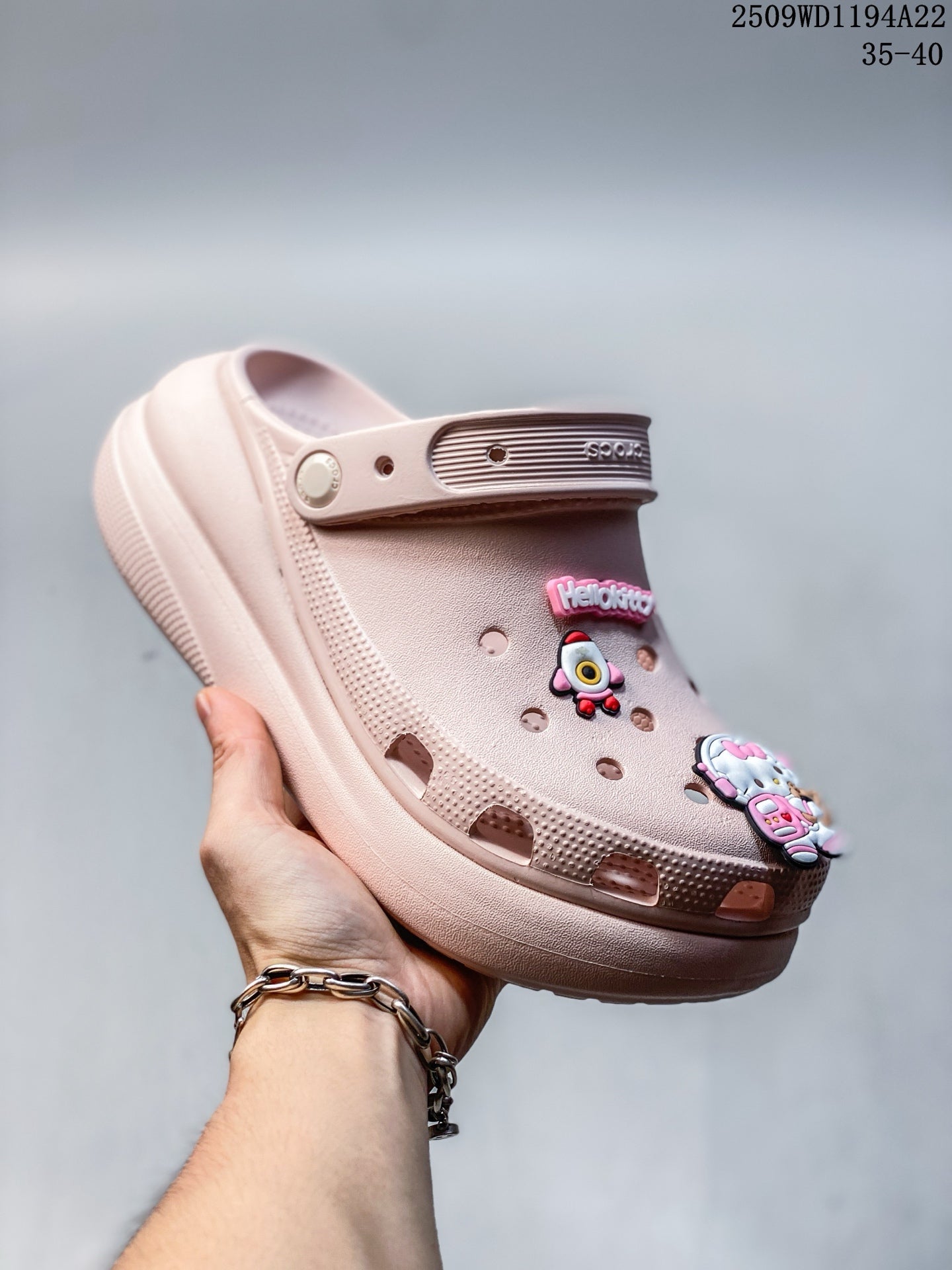 Z4Q95A80 Popular Shoes