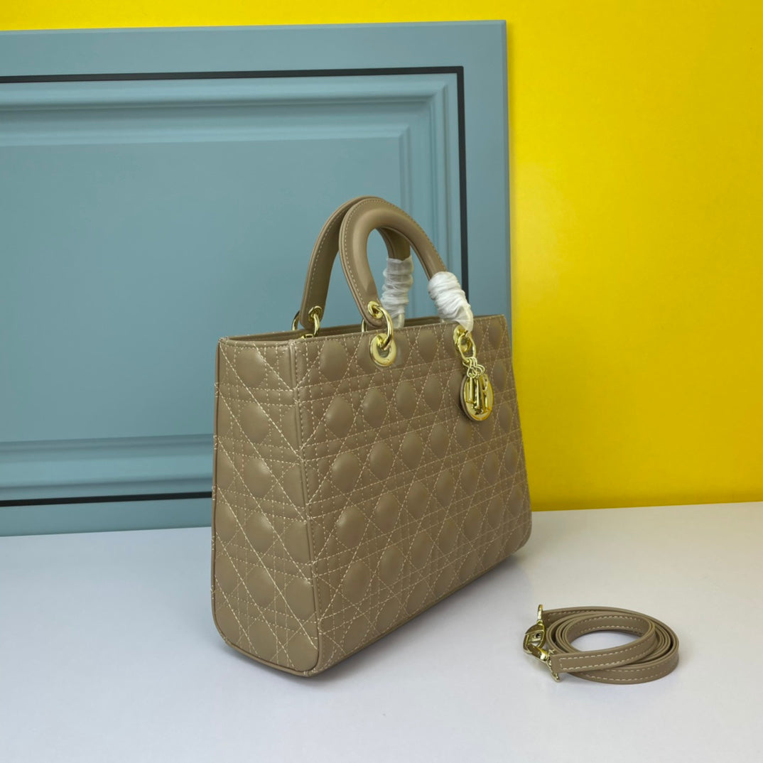 B1X43D54 Popular   leather bag  (32CM)