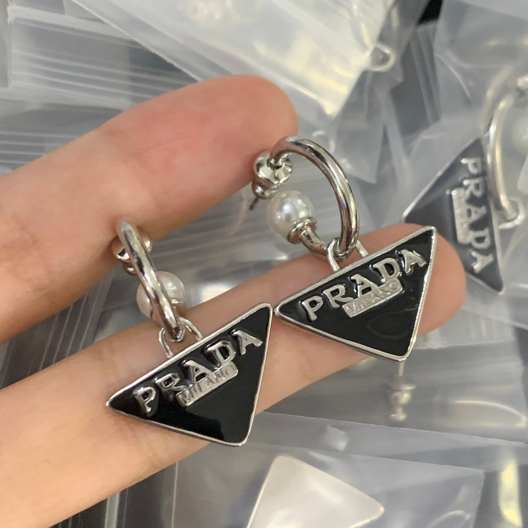 X1Z94PD818E Popular  Earrings