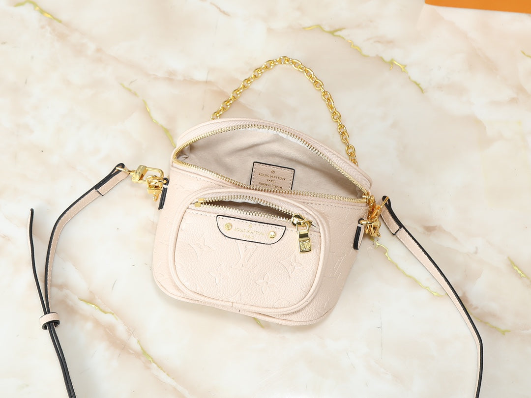B1P46E71 Popular leather bag