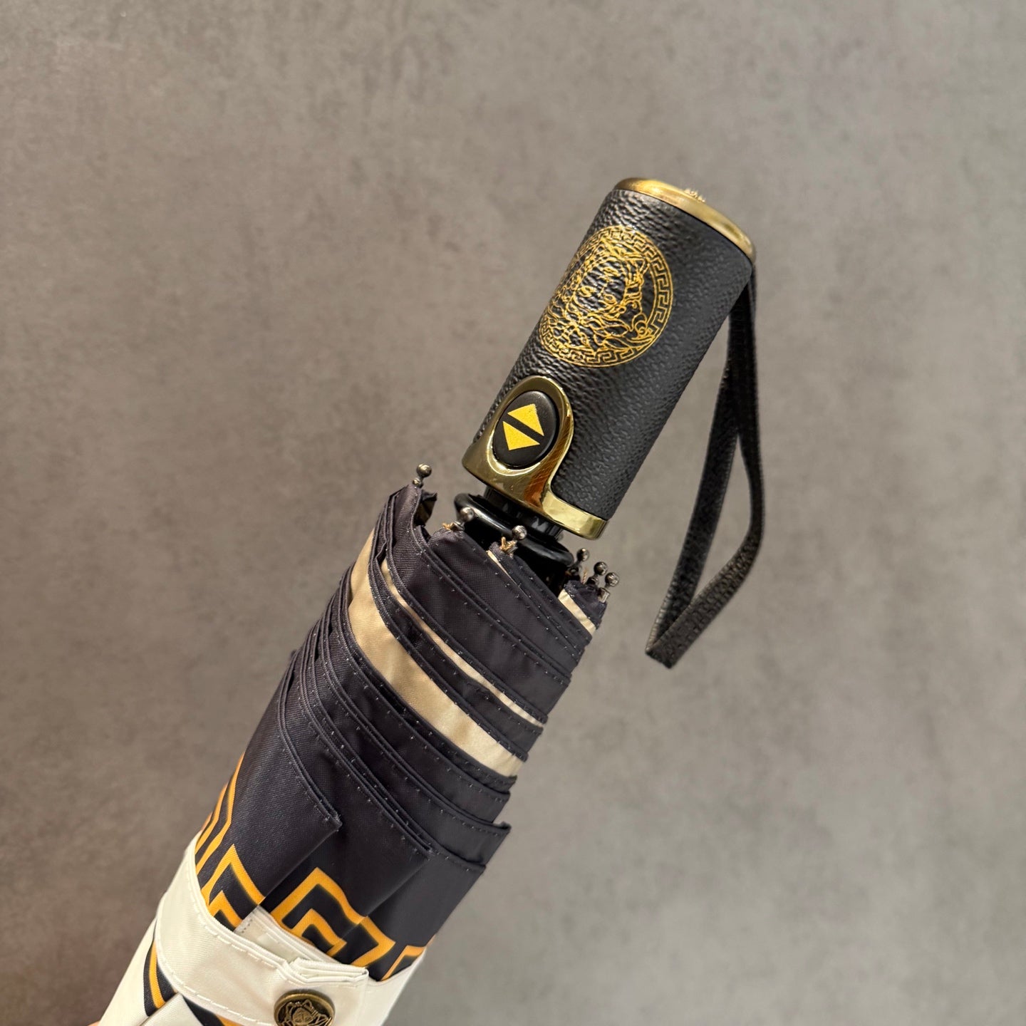 J1N36A6 Popular UV resistant umbrella