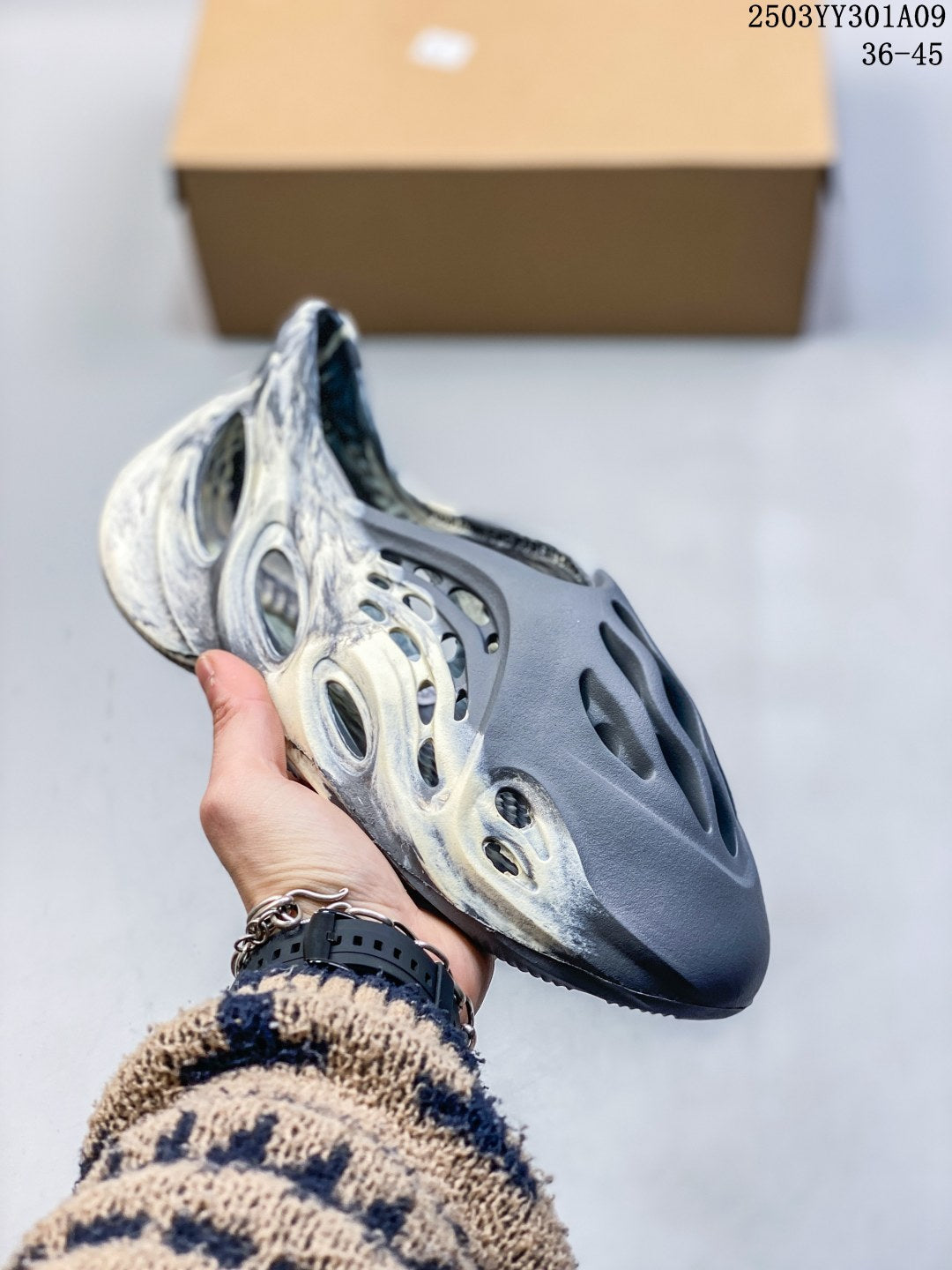 Z4R85A18  Popular shoes