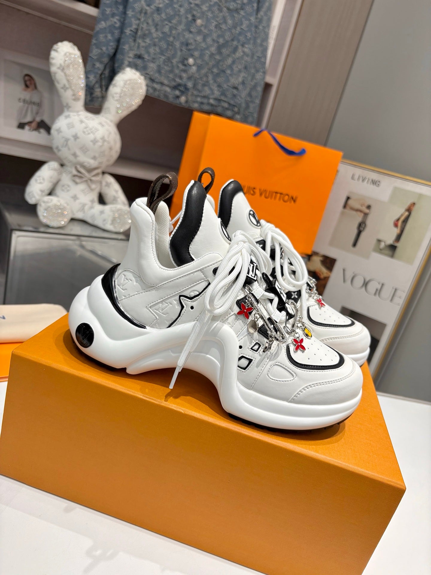 Z2Q105E439  Popular high-quality Shoes