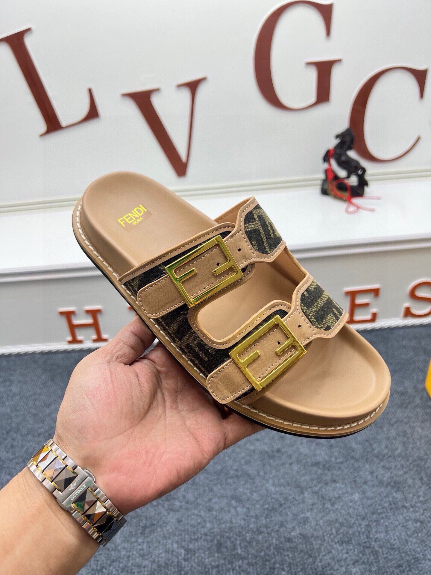 Z5ZF38 Popular slippers