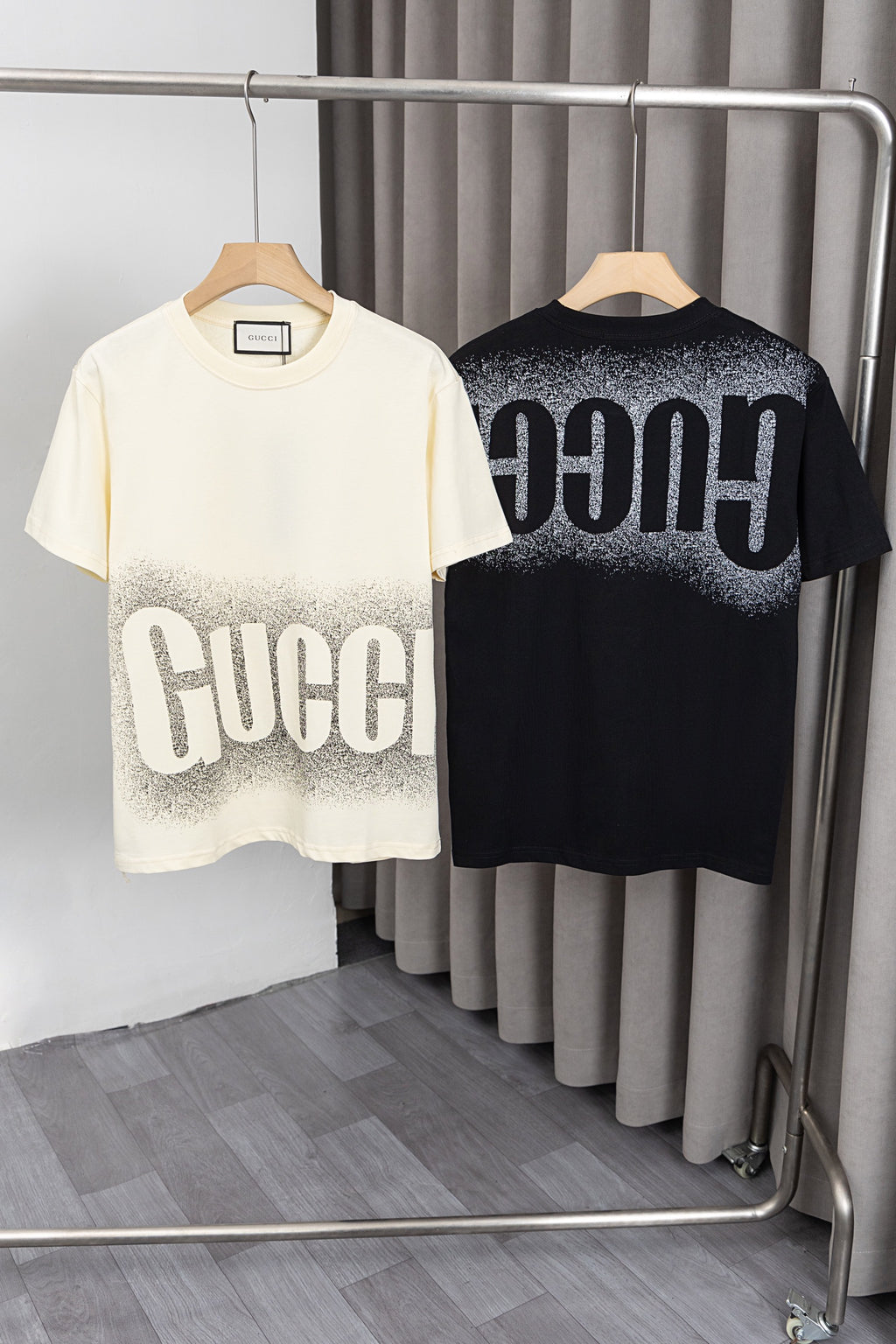 U1W25B9  Popular T-shirts