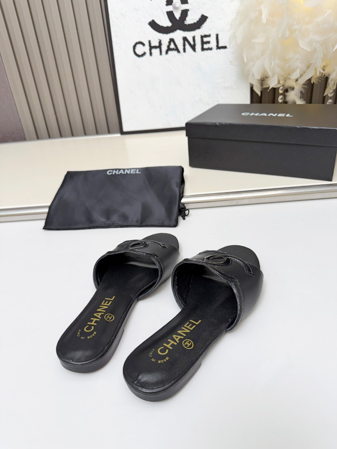 ZPX76C7  Popular high-quality leather slippers