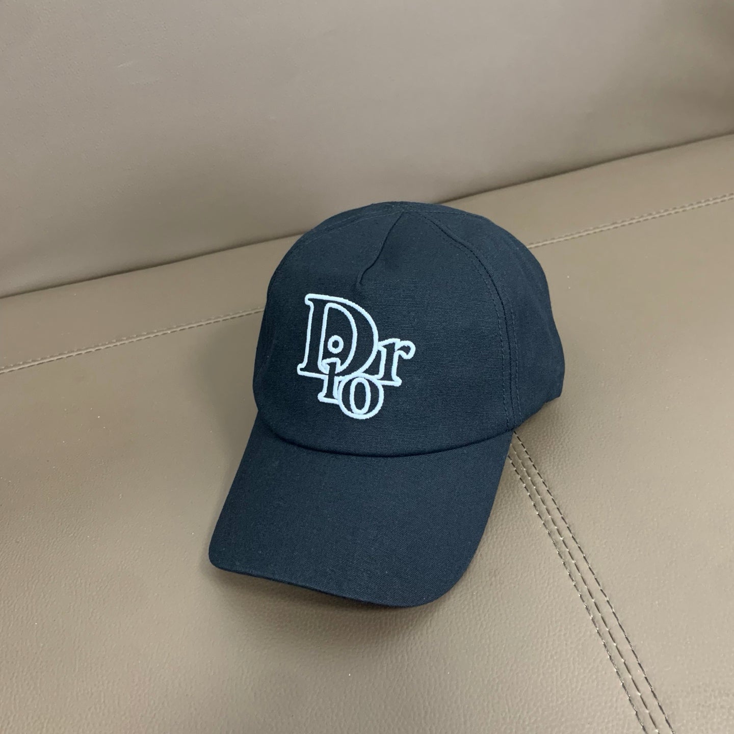 M1Q85D74 Popular  hats