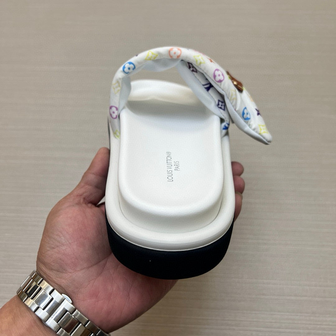 Z5QE6  Popular Slippers