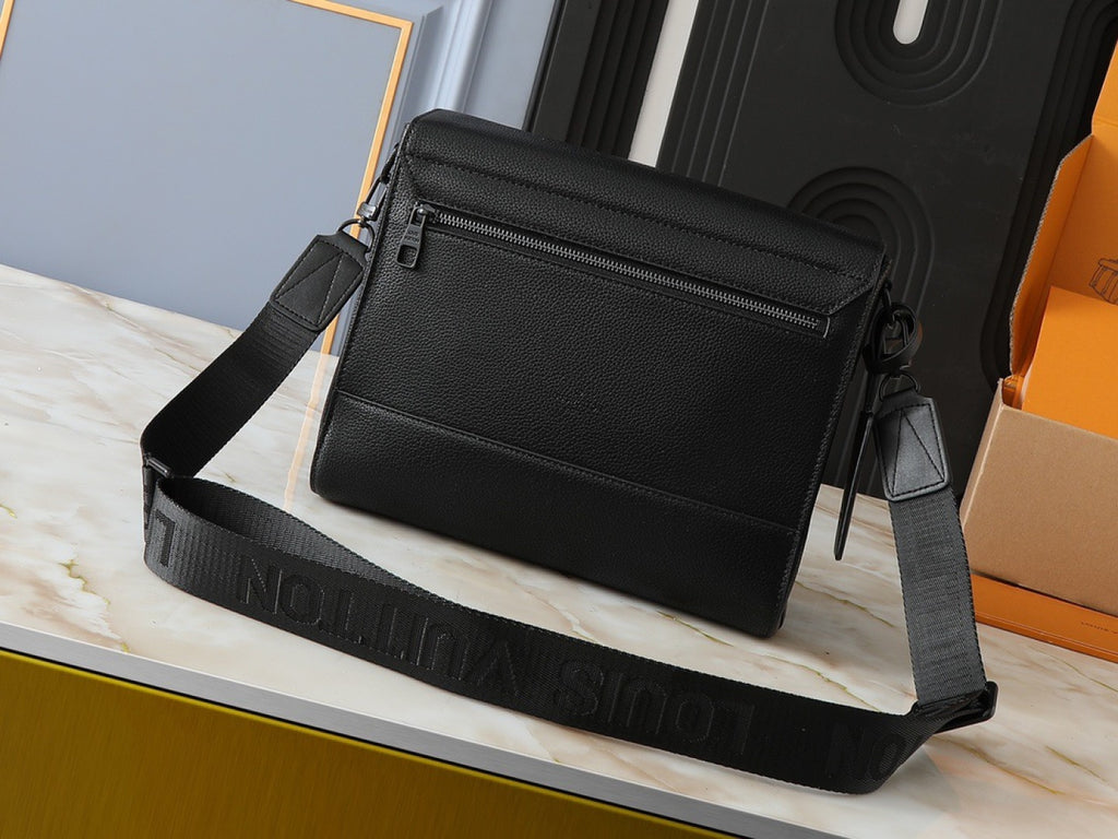 B1P36E78 Popular leather bag
