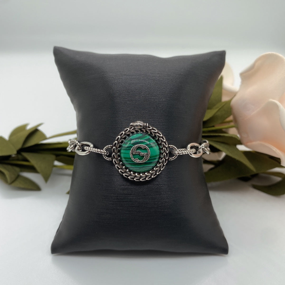 X1R75B40X Popular    Necklaces . Bracelets