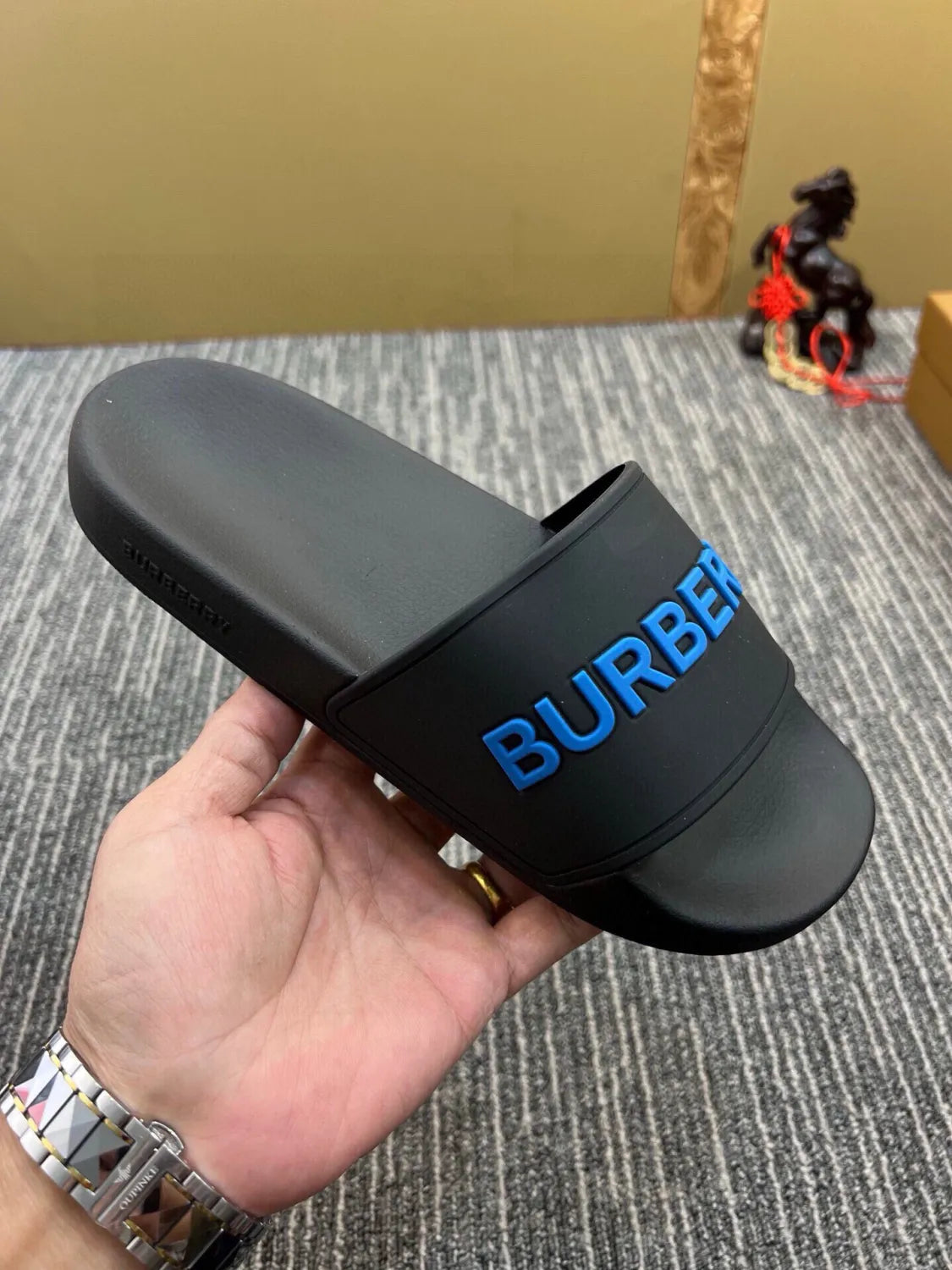 Z5Z35R255 Popular Slippers