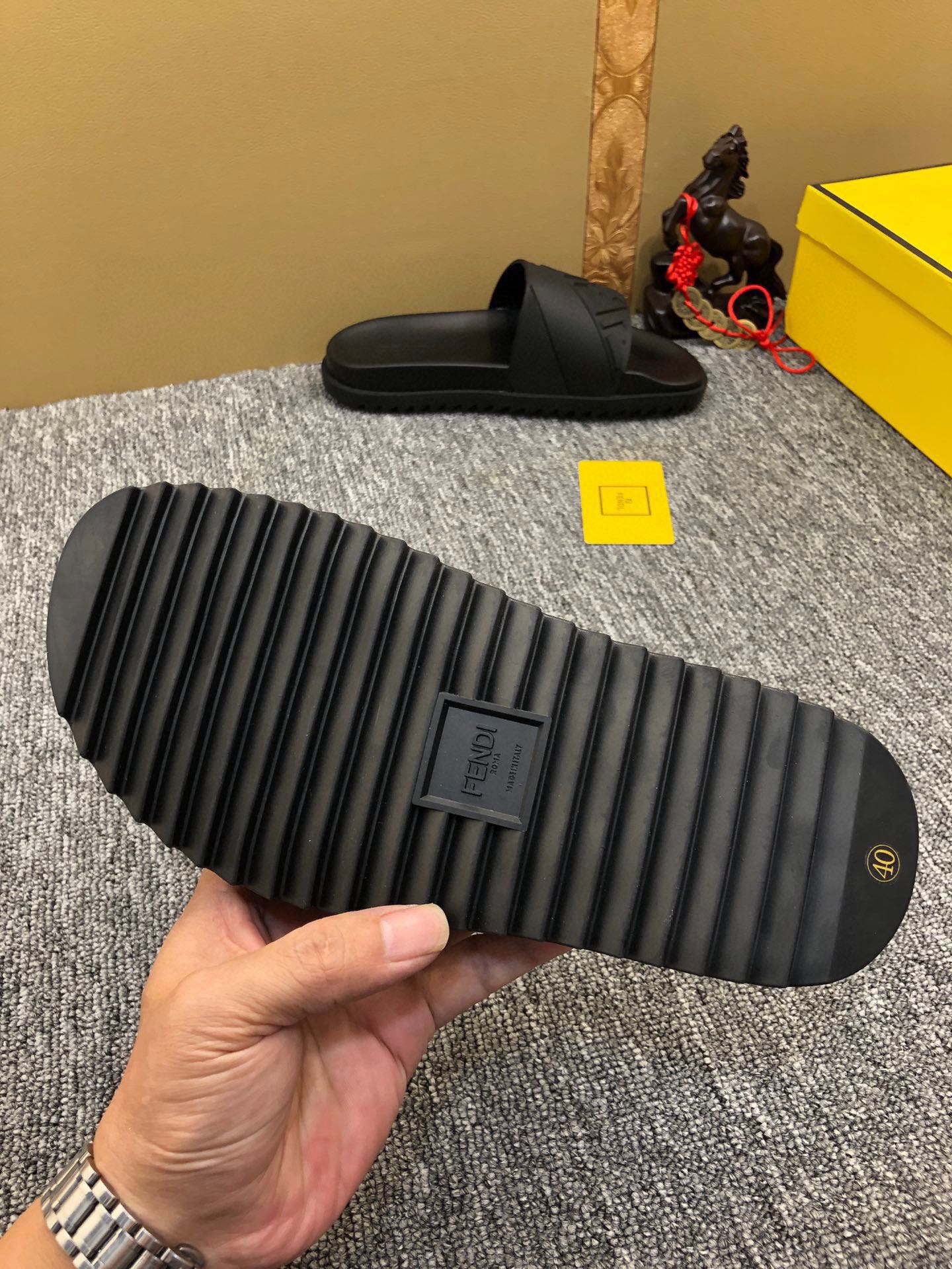 Z5XF108 Popular Slippers