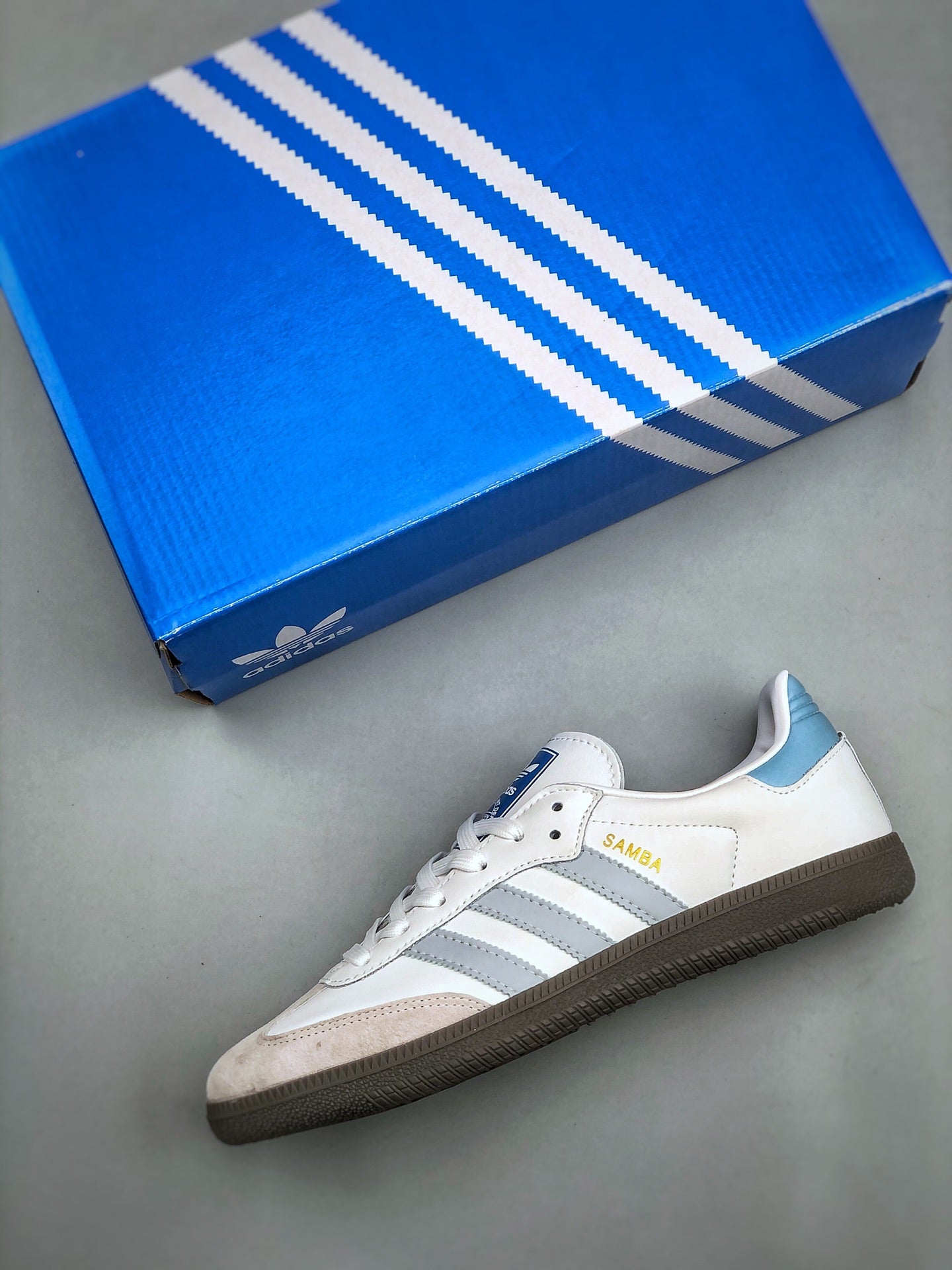Z4Q95A48 Popular  shoes