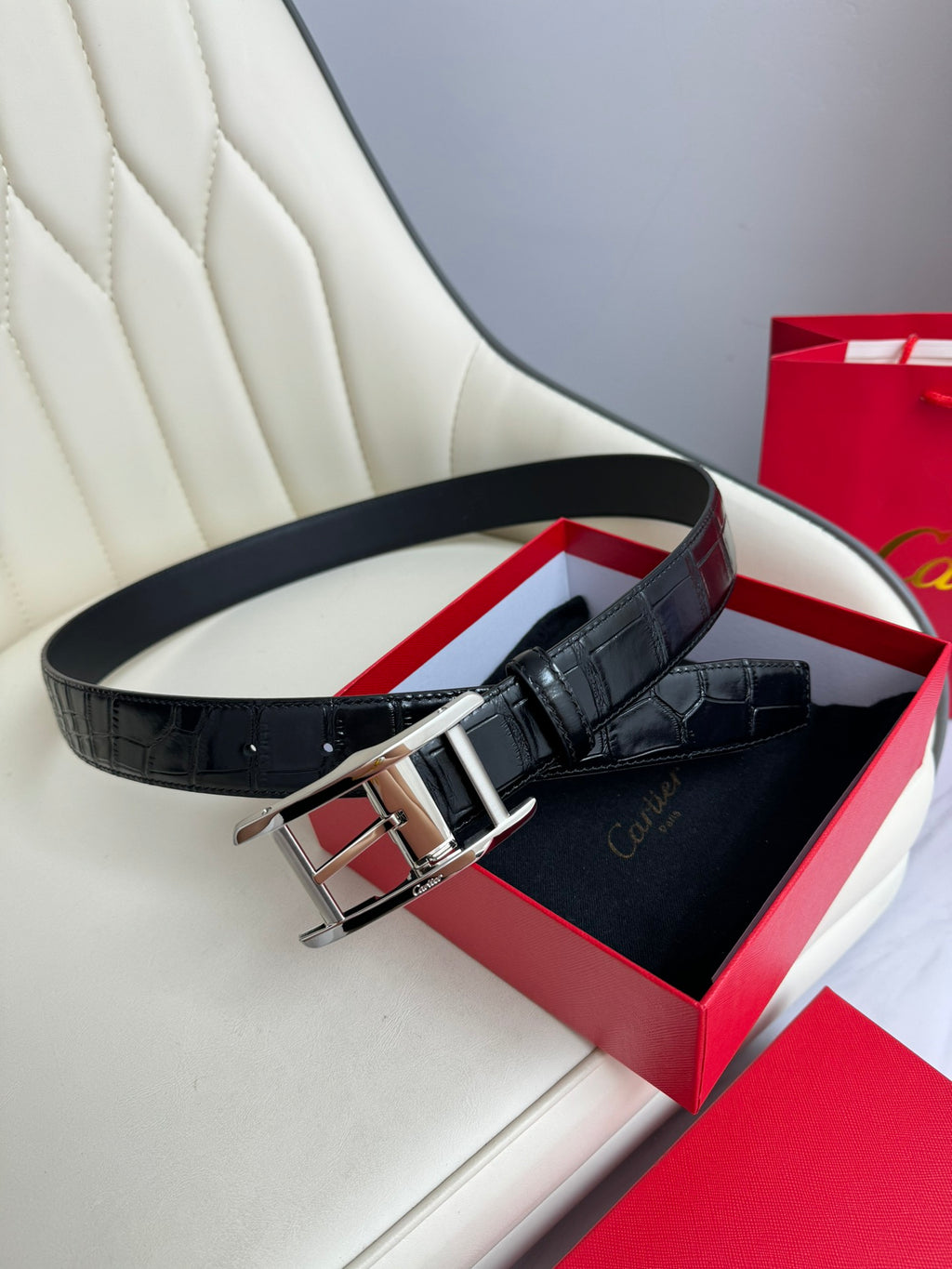 P1W15K172 Popular   High quality belt With full package