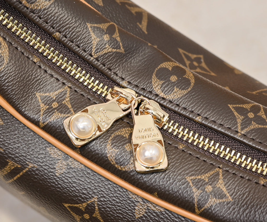 B12W15E9 Popular  leather bag