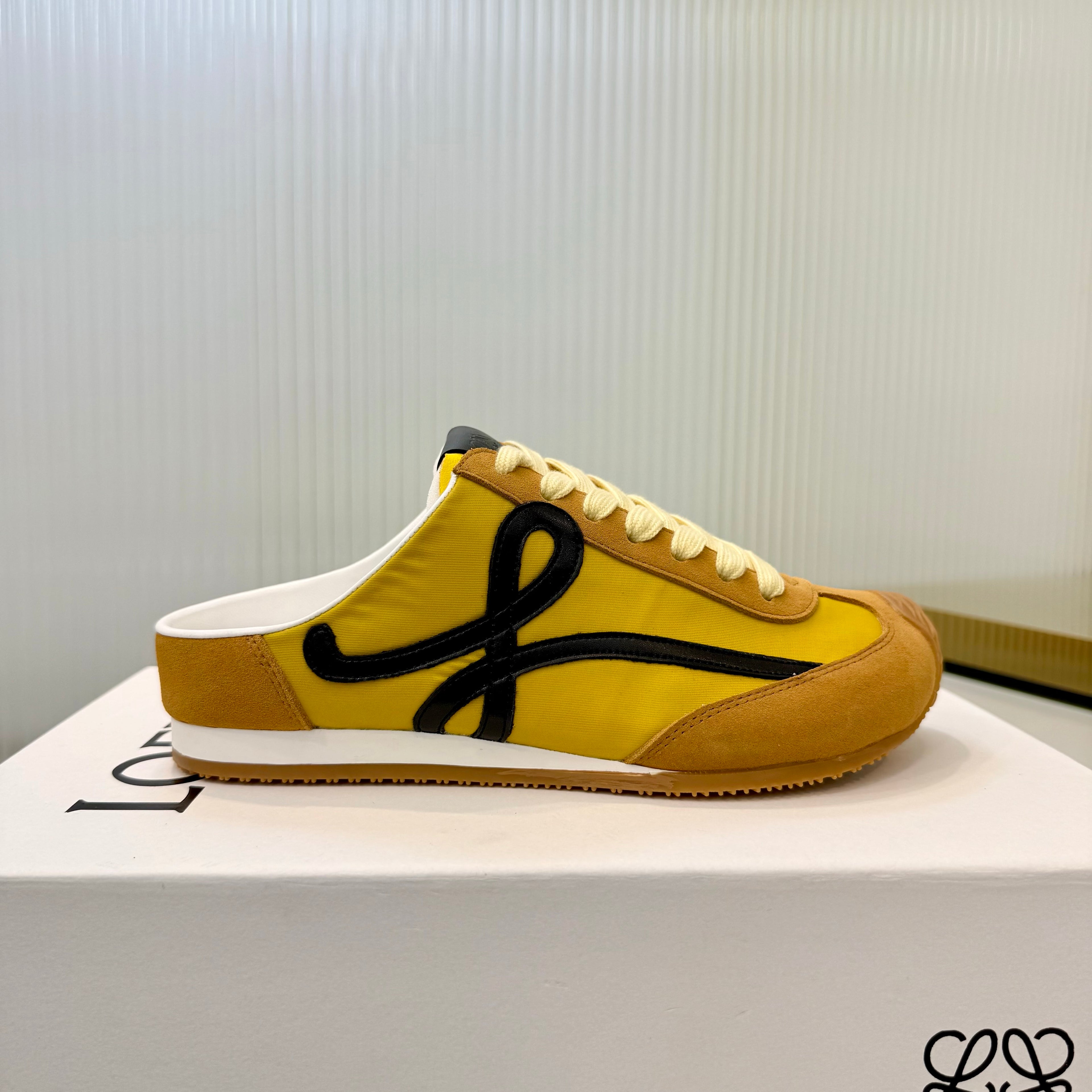 Z2R76A8 Popular high-quality shoes