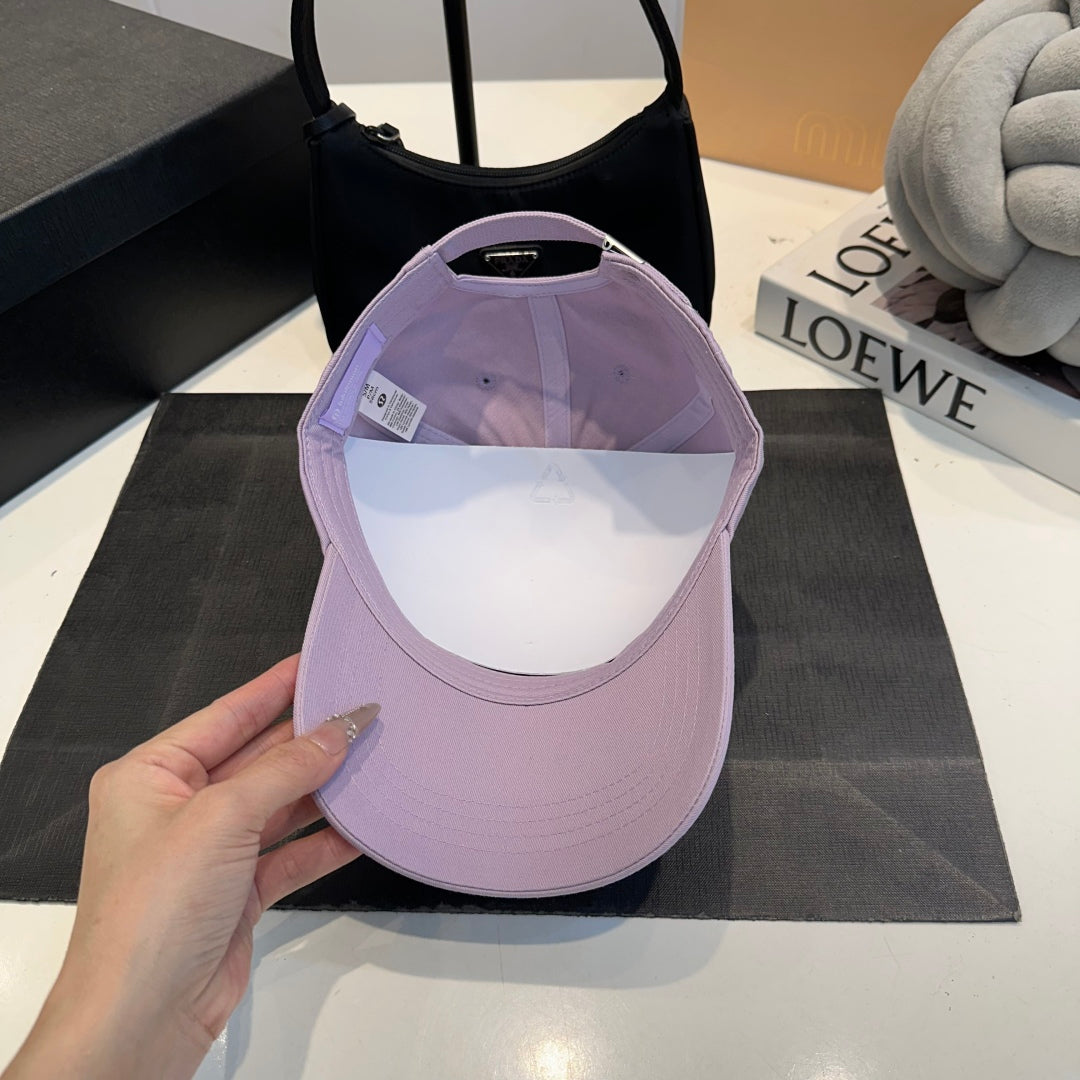 M1N65A4 Popular hats