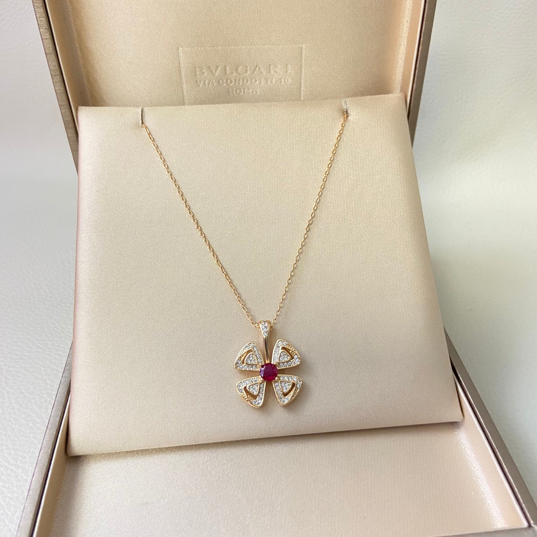 X1Q85S225X Popular Necklace