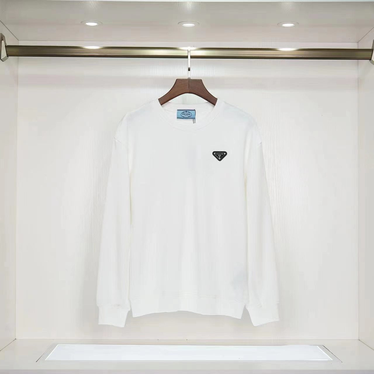 U1Z85PD131 Popular Sweaters
