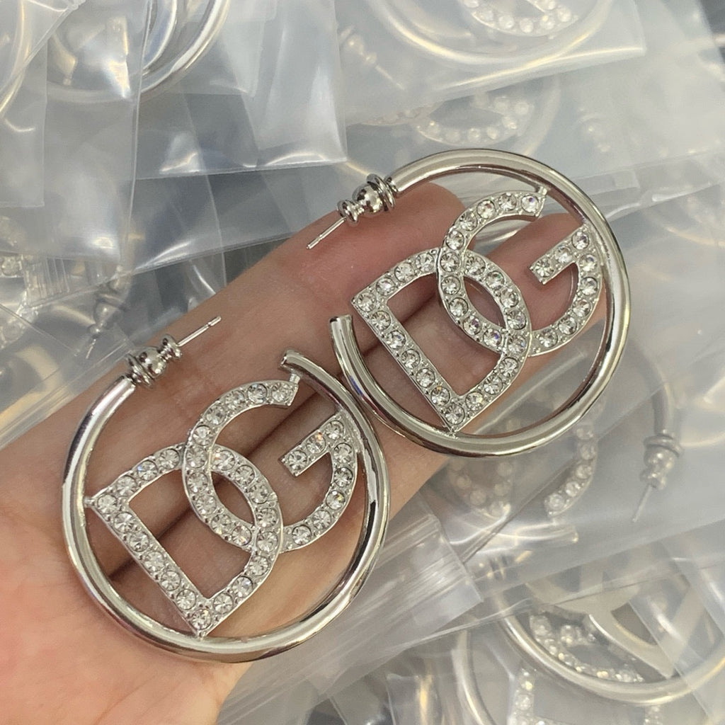 X1Z94A693E Popular  Earrings