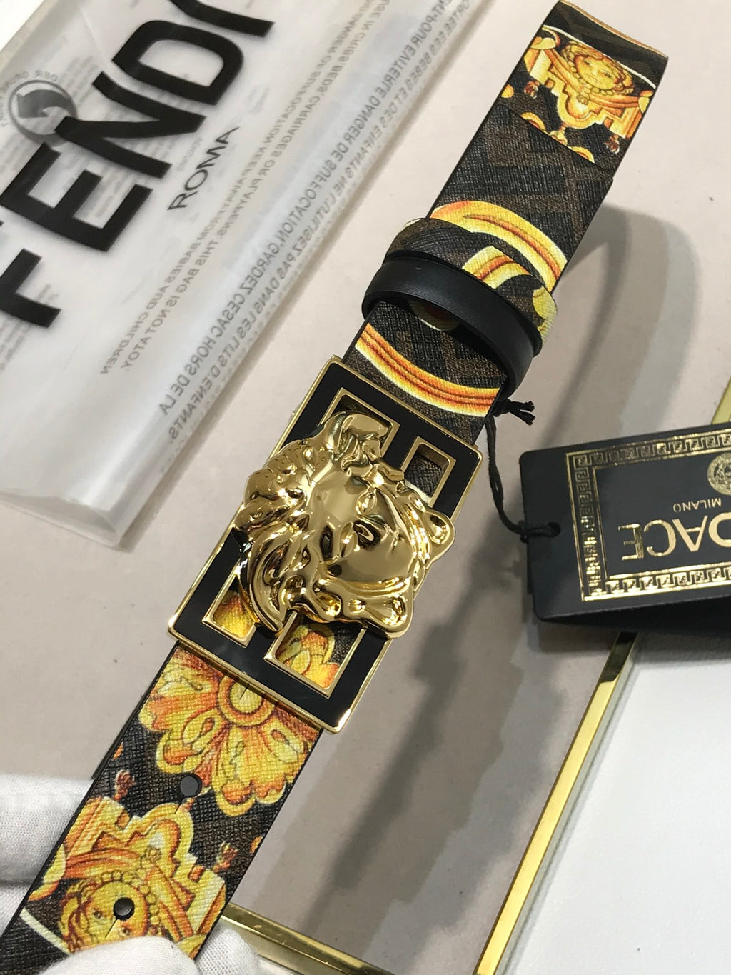 P1Q64V82 Popular High quality belt With full package