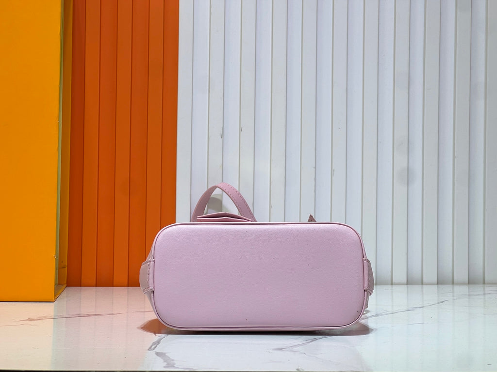 B1P46E106 Popular leather bag