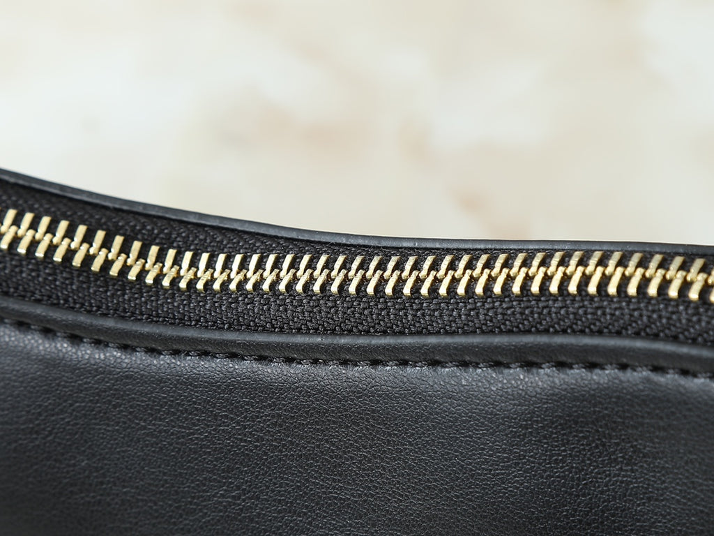 B1R15E23 Popular  leather bag