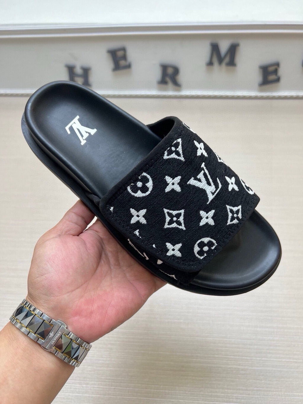 Z5LE209 Popular Slippers