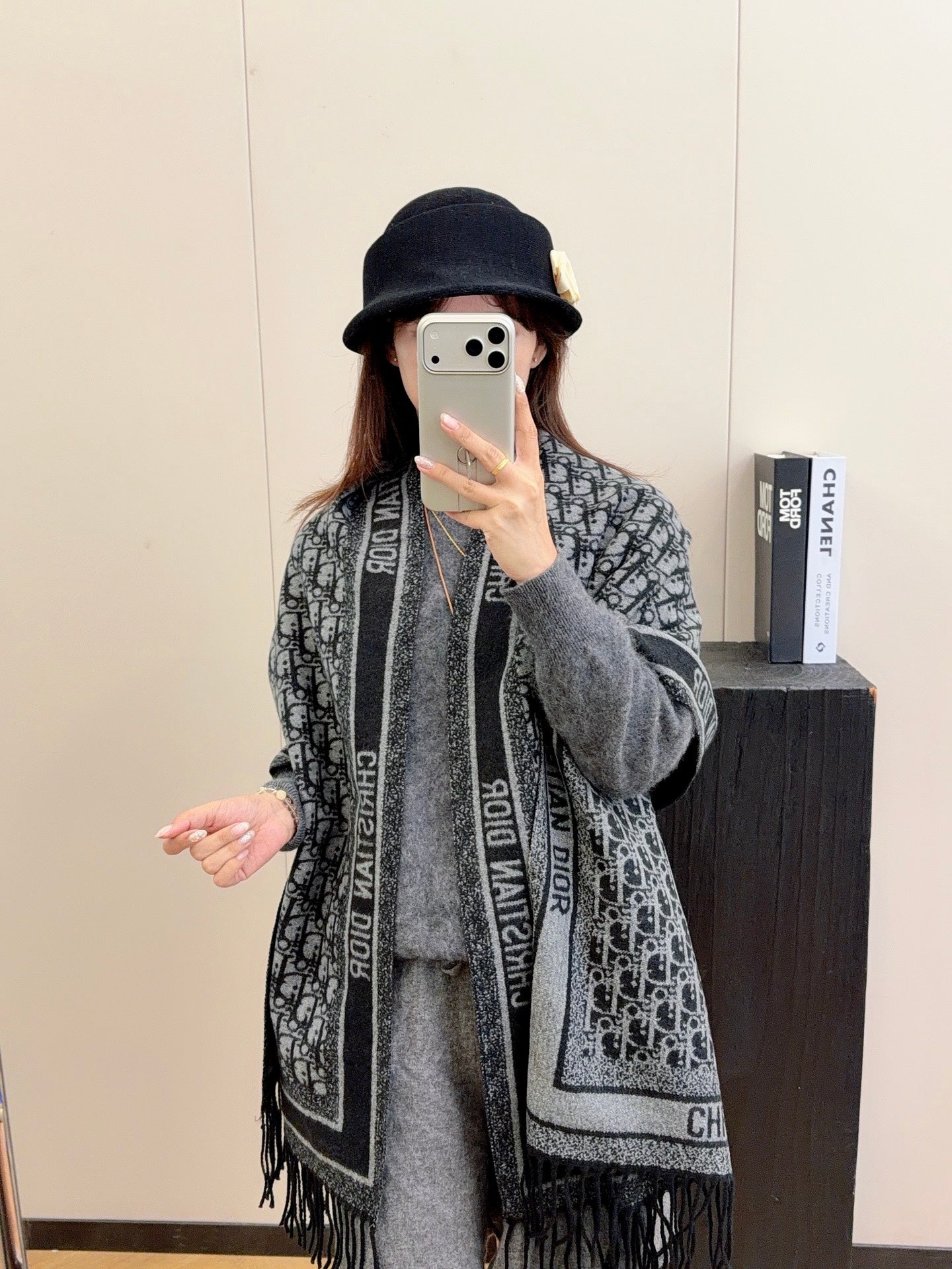 W1R86D52 Popular Winter Scarves