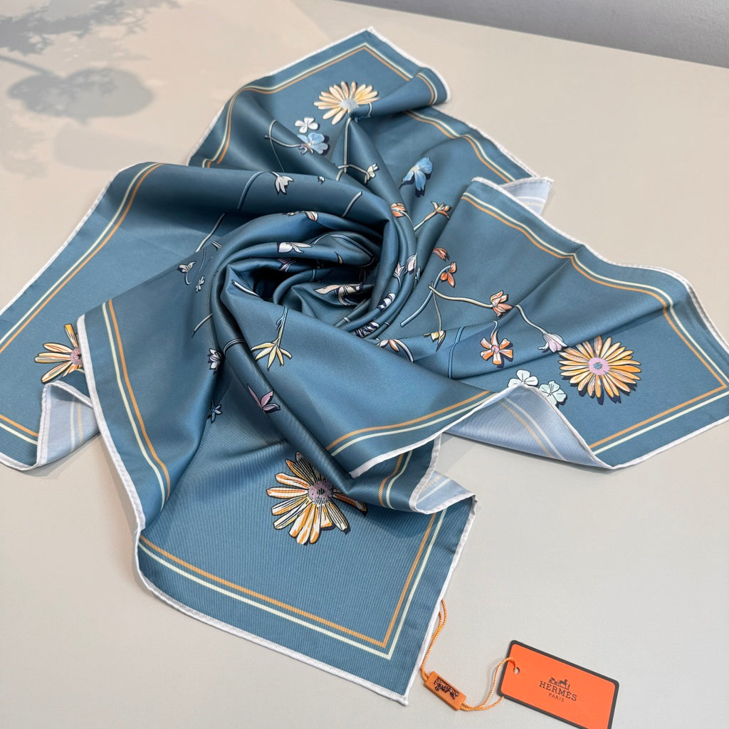 W1N46H19 Popular Silk Scarve