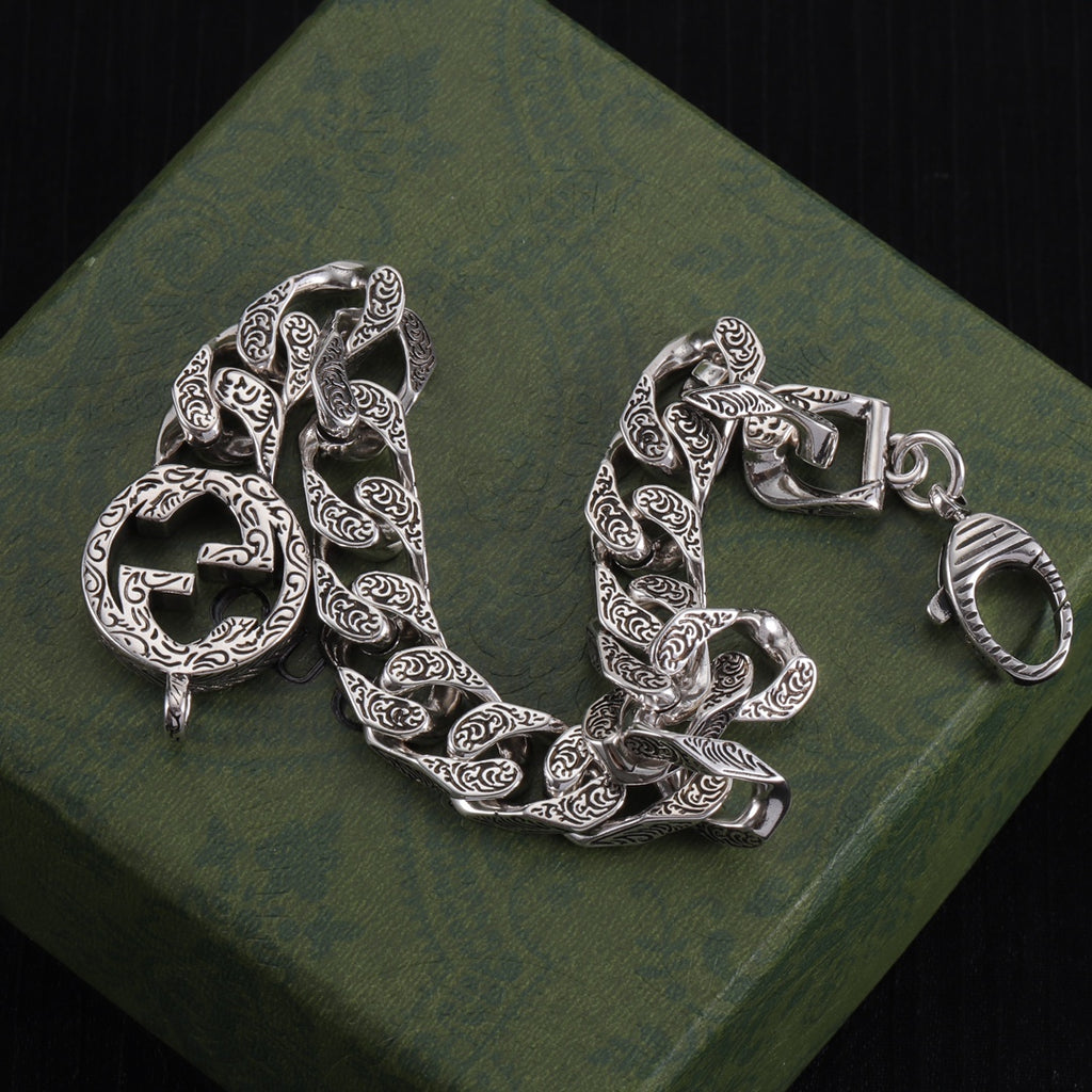 X1R75B45X Popular   Necklaces . Bracelets .