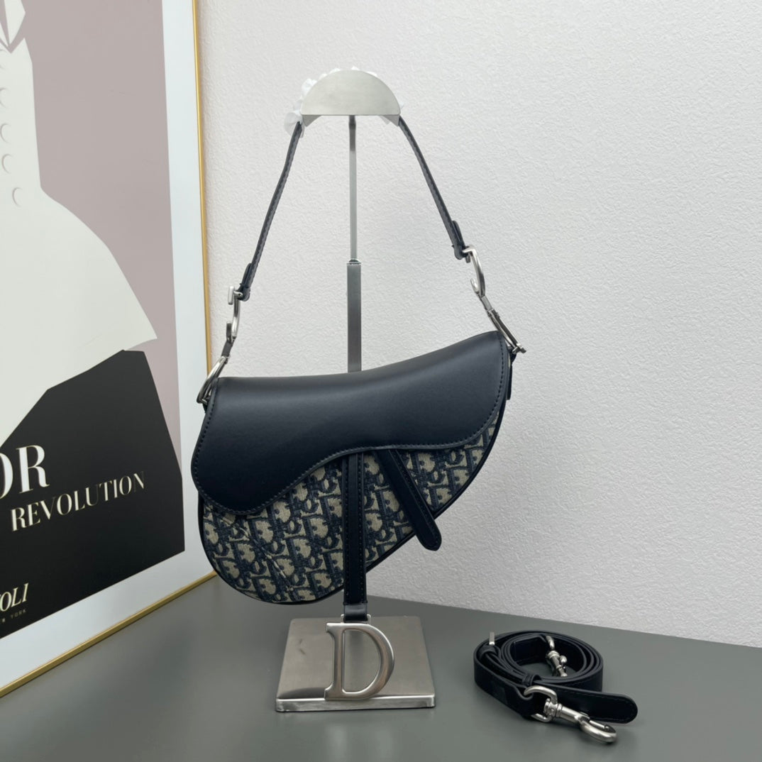 B1W25D90 Popular bag