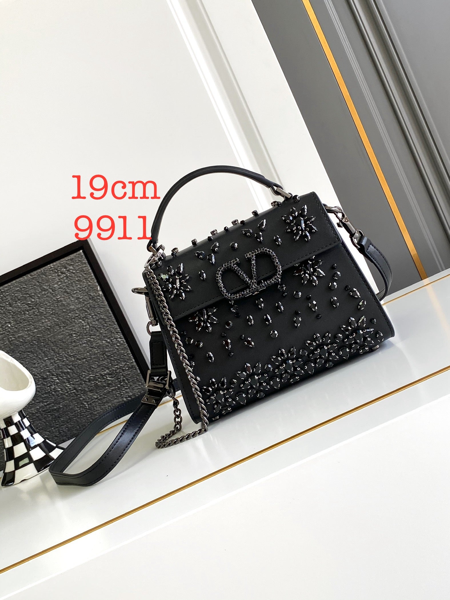 B1P36A73 Popular leather bag