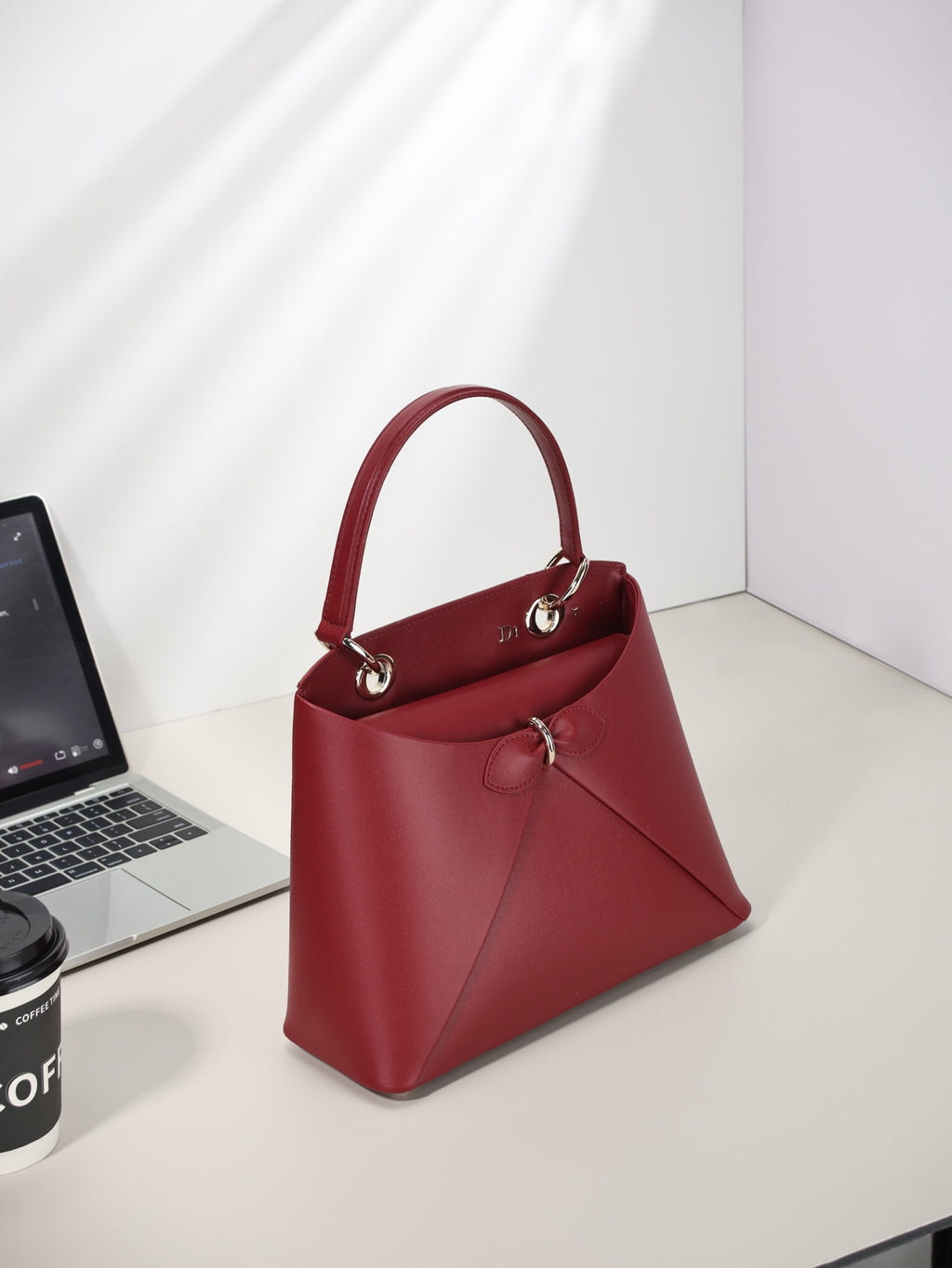 B1P36D89 Popular leather bag