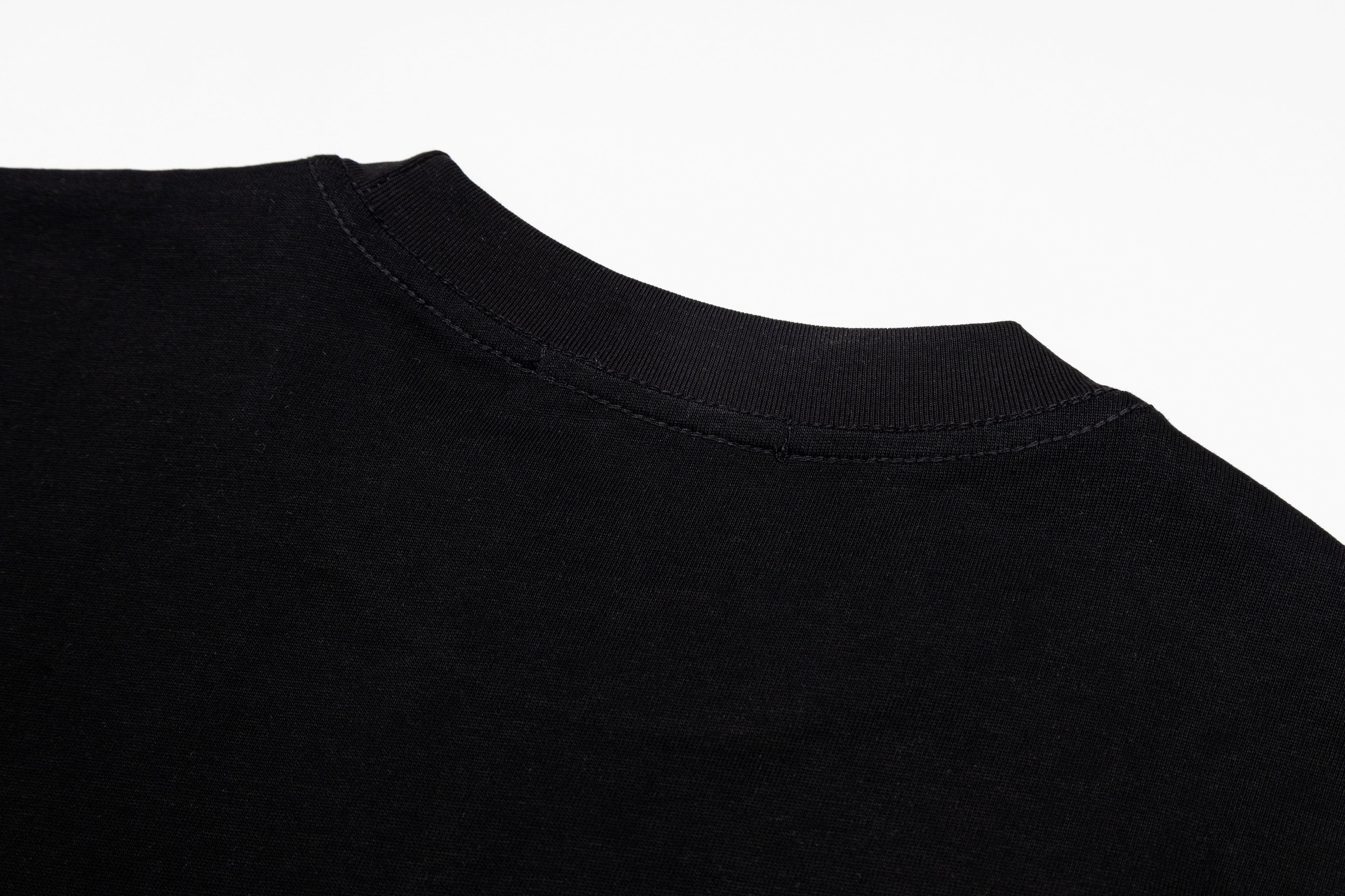 U1R76B32 Popular T-shirts