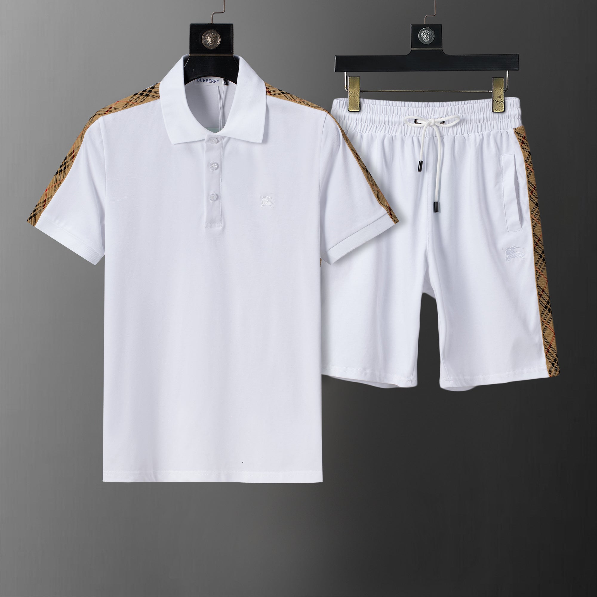 U1N76R1 Popular T-shirts