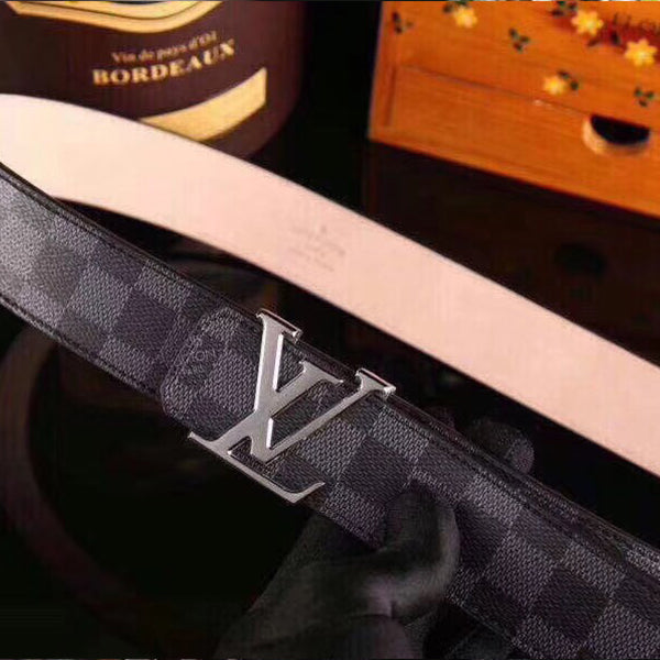 P1J60E8 Popular    High quality belt With full package