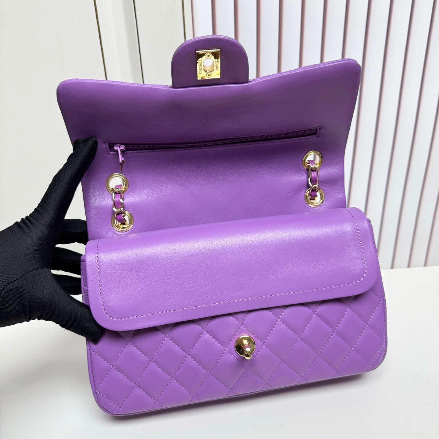 B1R76C11 Popular leather bag