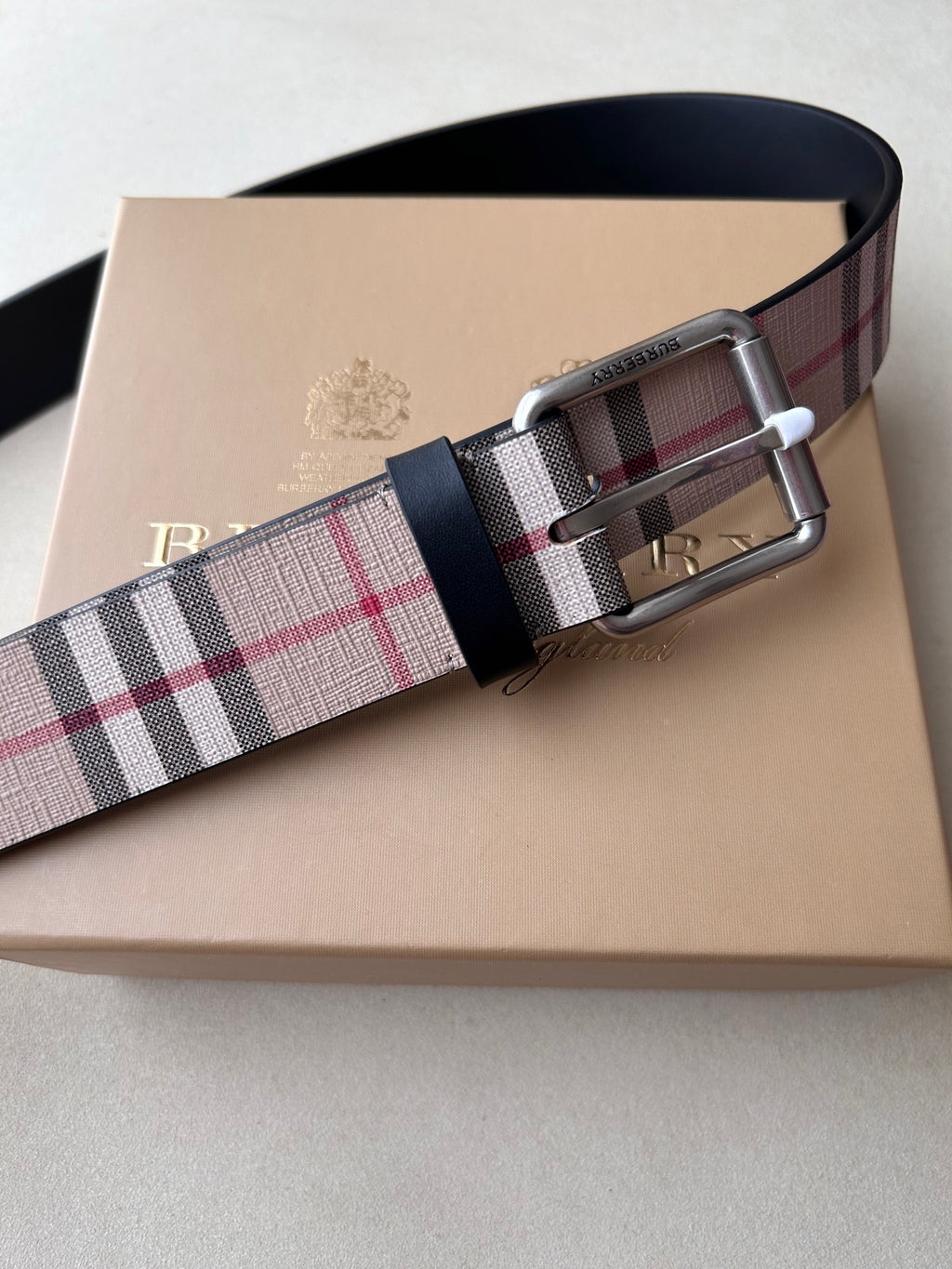 P1Q115R8 Popular High quality belt With full package
