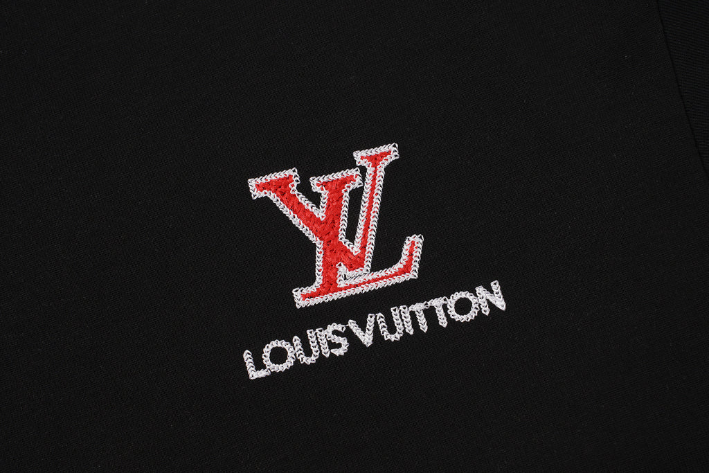 U1R76E13 Popular T-shirts