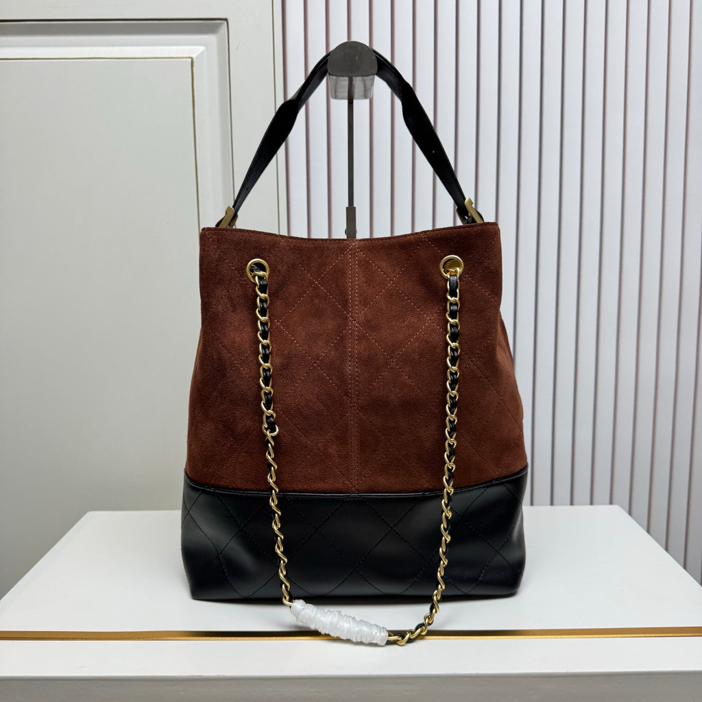 B1P46C19 Popular leather bag