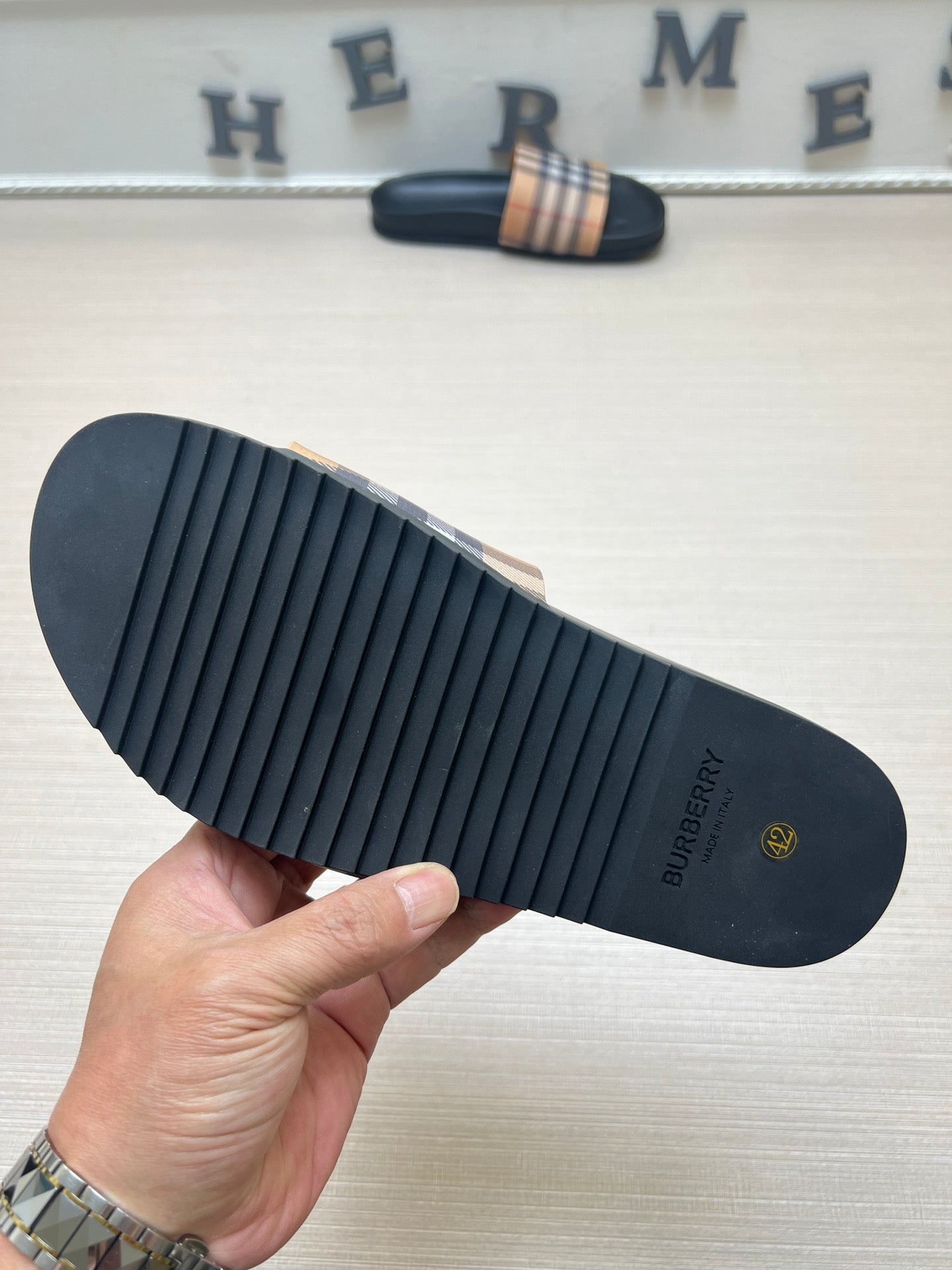 Z5ZR119 Popular slippers