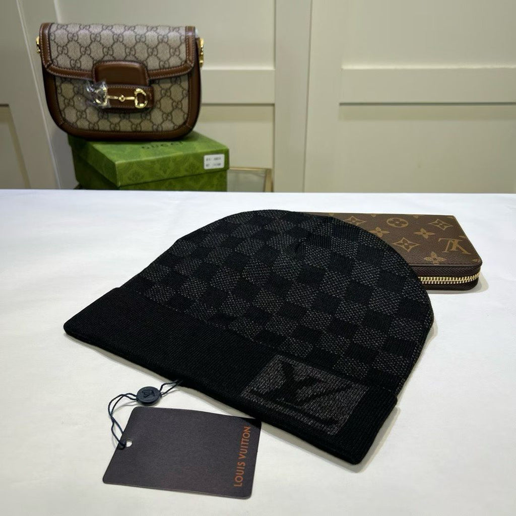 M1R86E51 Popular hats