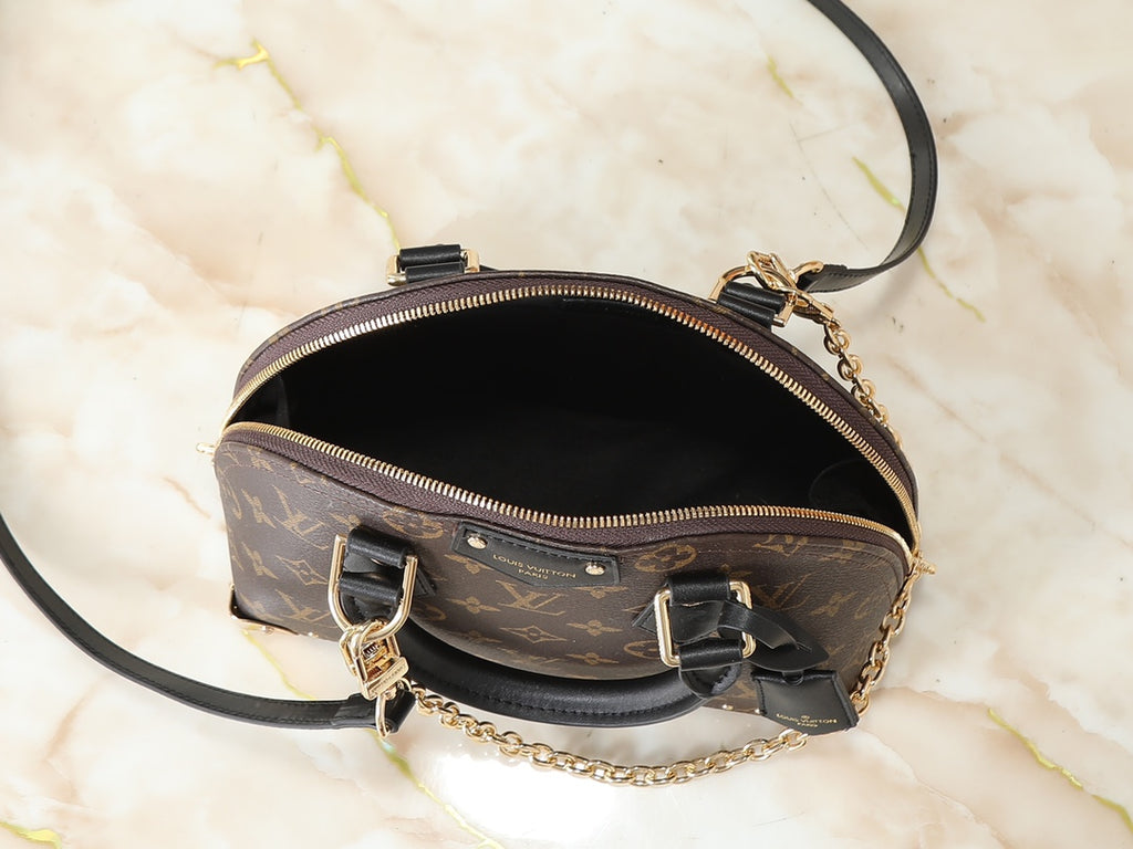B1P46E88 Popular leather bag