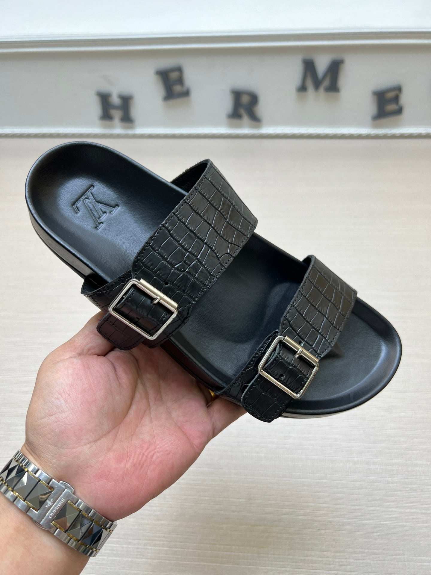 Z5ZE87 Popular slippers