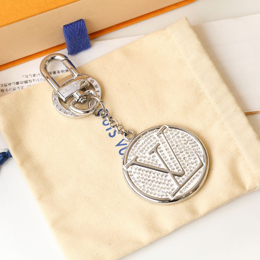 A1Q95E6 Popular bag 's charms accessories