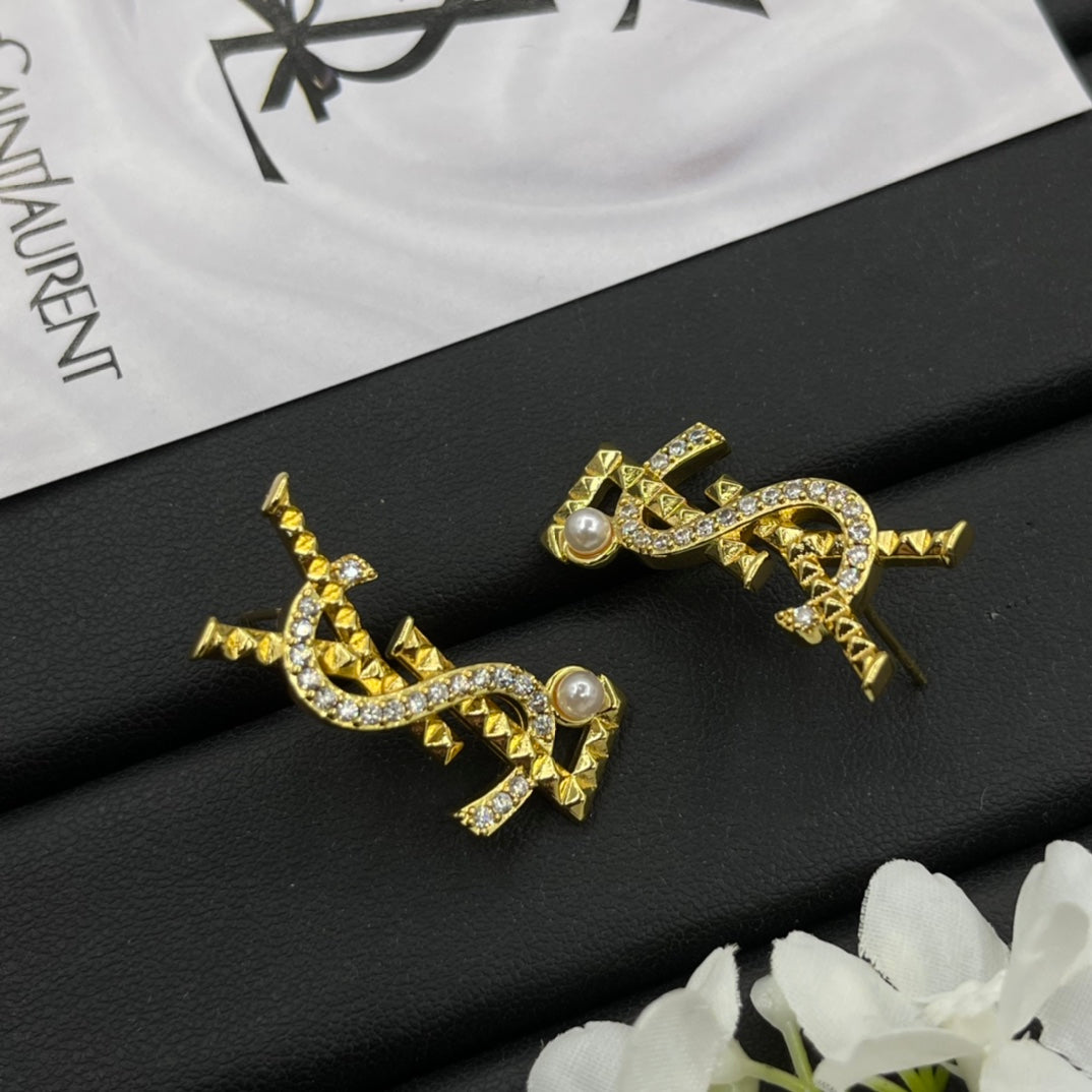 X1Y93SL464E Popular  Earrings