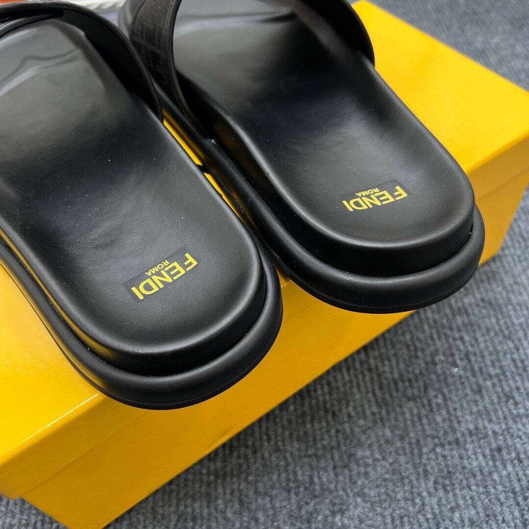 Z5ZF37 Popular slippers