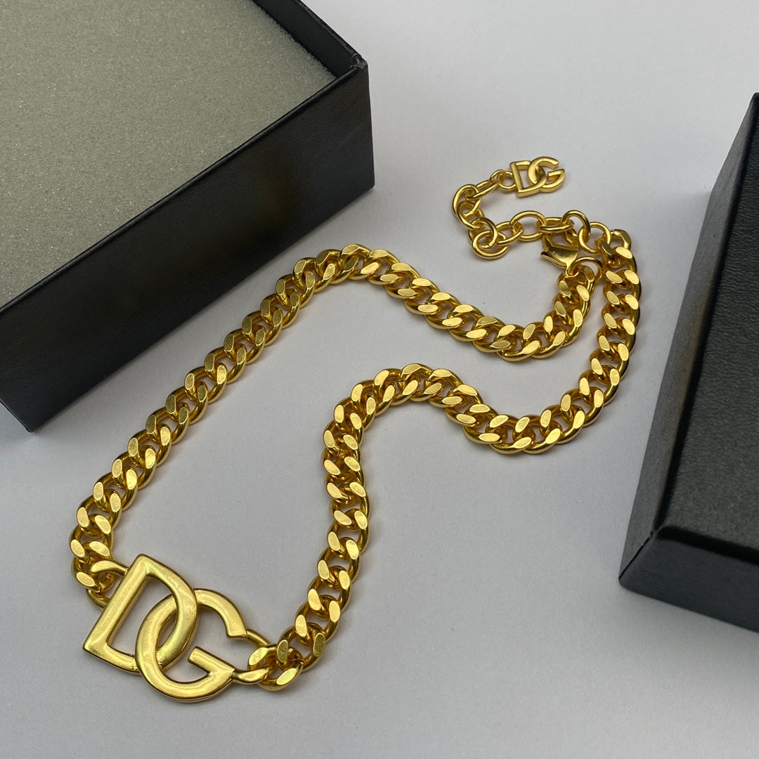 X1N45A5X Popular  Bracelets .Necklaces